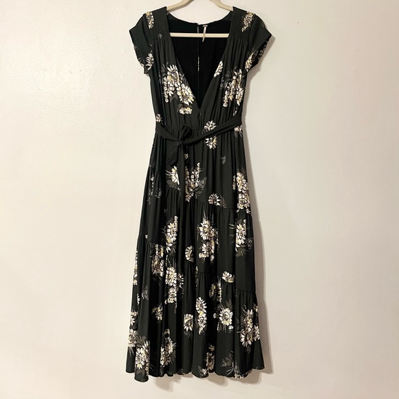 Free People All I Got Tiered Ruffle Floral Maxi Dress Women’s Size 4 - Picture 5 of 16